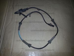 Датчик ABS задний Nissan X-Trail T32 Б/У арт.479004CE2A (18295)