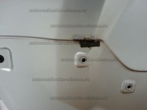 Дверь пятая (крышка багажника) голая со стеклом Nissan X-Trail T31 Б/У арт.K010MJG4EA, K010MJG4EB (18481)