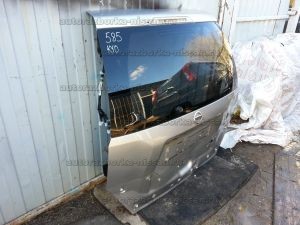 Дверь пятая (крышка багажника) голая со стеклом Nissan X-Trail T31 Б/У арт.K010MJG4EA, K010MJG4EB (18521)