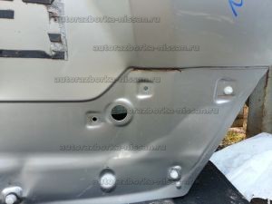 Дверь пятая (крышка багажника) голая со стеклом Nissan X-Trail T31 Б/У арт.K010MJG4EA, K010MJG4EB (18521)