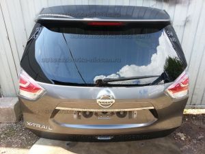 Дверь пятая (крышка багажника) в сборе Nissan X-Trail T32 Б/У арт.9001A4CB6G, 9001A4CB6C (18363)