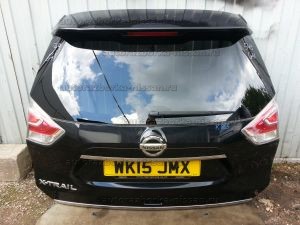 Дверь пятая (крышка багажника) в сборе Nissan X-Trail T32 Б/У арт.9001A4CB6G, 9001A4CB6C, 9001A4CB6D (18364)