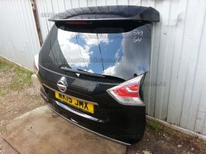 Дверь пятая (крышка багажника) в сборе Nissan X-Trail T32 Б/У арт.9001A4CB6G, 9001A4CB6C, 9001A4CB6D (18364)
