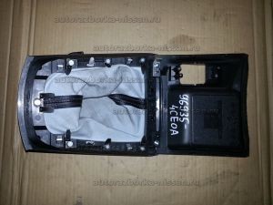 Кожух кулисы переключения передач Nissan X-Trail T32 Б/У арт.969354CE0A (17980)