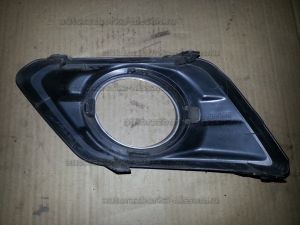 Окантовка правой противотуманной фары Nissan X-Trail T32 Б/У арт.622564BA0B (17933)