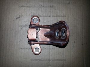 Петля двери Nissan X-Trail T32 Б/У арт.82420AG000 (17841)