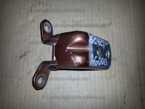 Петля двери Nissan X-Trail T32 Б/У арт.82421AG000 (17840)