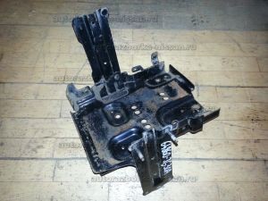 Площадка под АКБ Nissan X-Trail T31 Б/У арт.64860JG30A (18556)