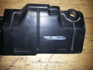 Пыльник бензобака левый Nissan X-Trail T31 Б/У арт.74815JG00A (18590)