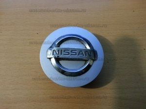 Заглушка литого диска Nissan X-Trail T30 Б/У арт.403428H700 (16616)
