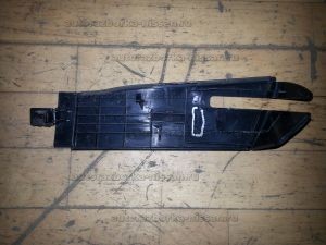 Заглушка молдинга на крыше правая Nissan X-Trail T32 Б/У арт.904404CL0A (18435)