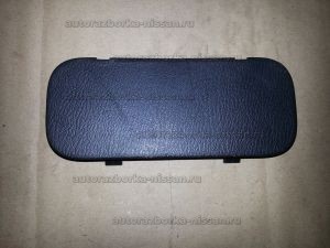 Заглушка пятой двери Nissan X-Trail T32 Б/У арт.909091LA0A (18308)