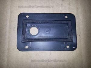Заглушка пятой двери Nissan X-Trail T32 Б/У арт.KH4003723 (18307)